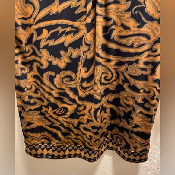 Soft Surroundings Beaded Damask V-Neck Tunic - Picture 8 of 8